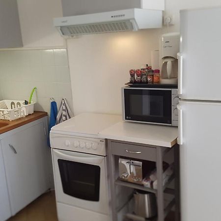 Appartements Coeur De Village Saint-Jean-du-Bruel Zimmer foto