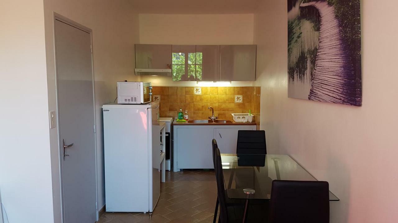 Appartements Coeur De Village Saint-Jean-du-Bruel Exterior foto
